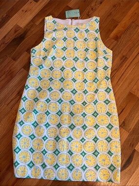 Sail to Sable Yellow Lemon Print Shift Dress